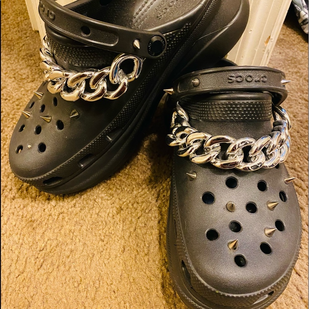 Beasty Crocs